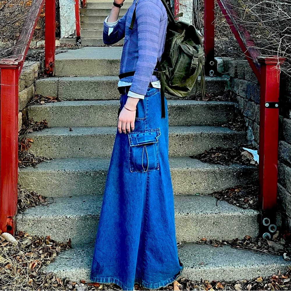 Y2K DENIM Wide Leg Flare Jeans - Picture 3 of 6